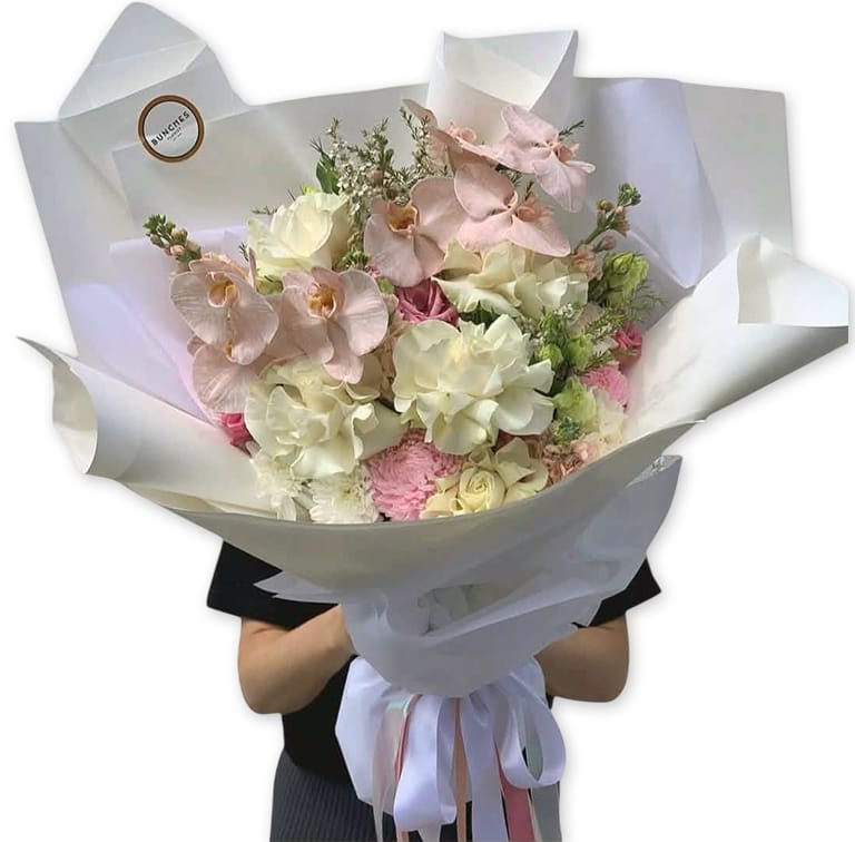 Soft Love — Bunches Florist arrangement